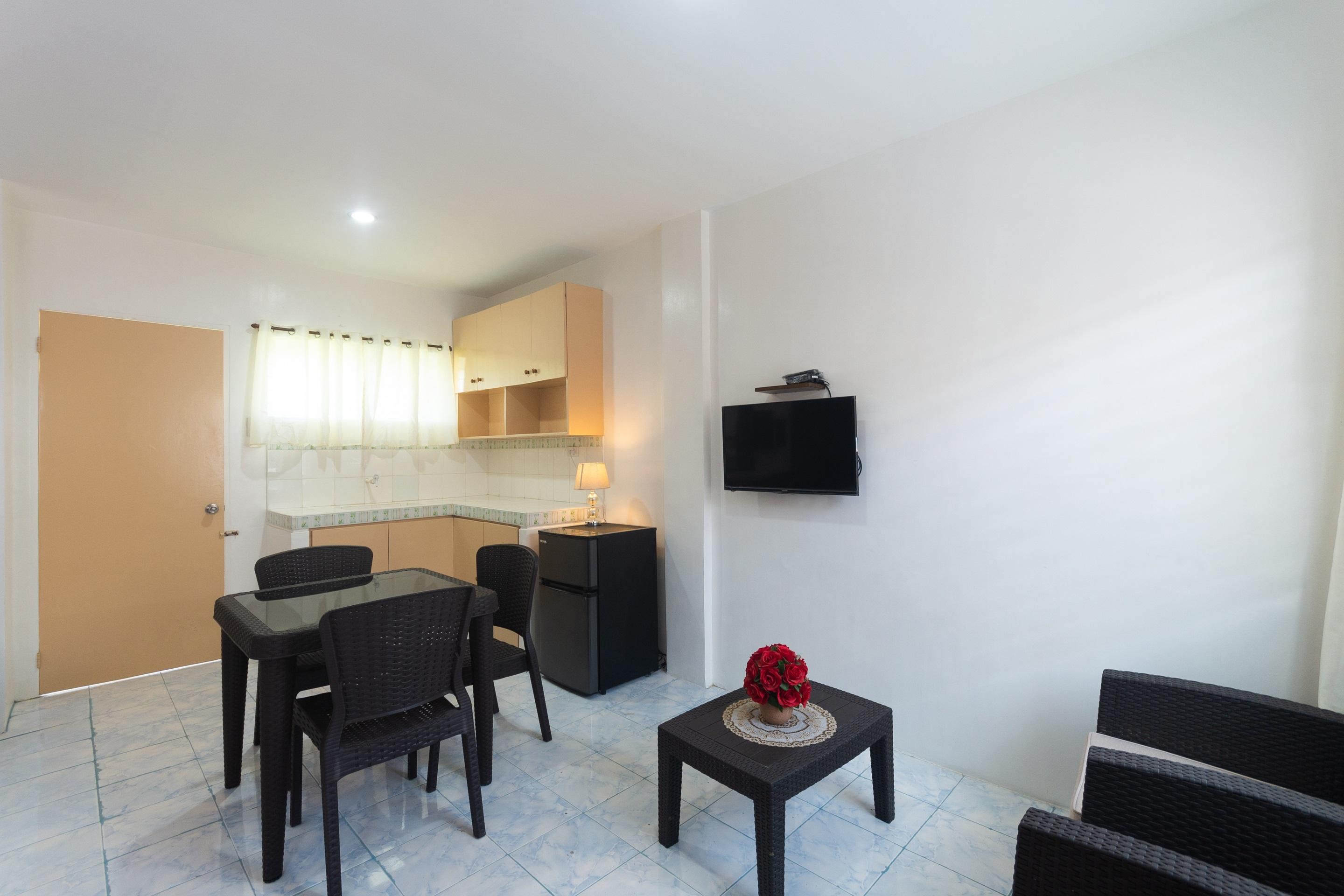 3J'S And K Apartment Lapu-Lapu City Exterior foto