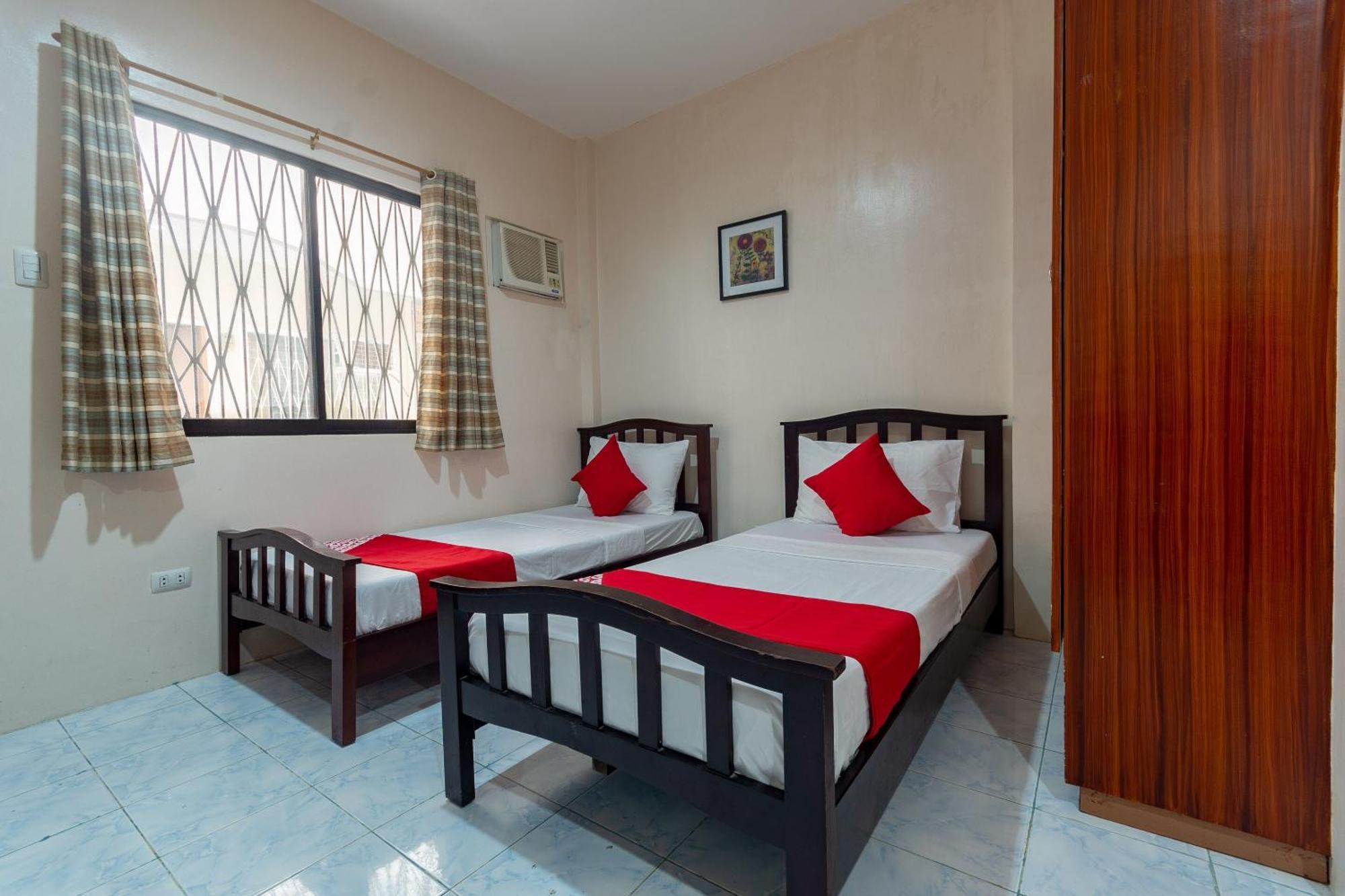 3J'S And K Apartment Lapu-Lapu City Exterior foto